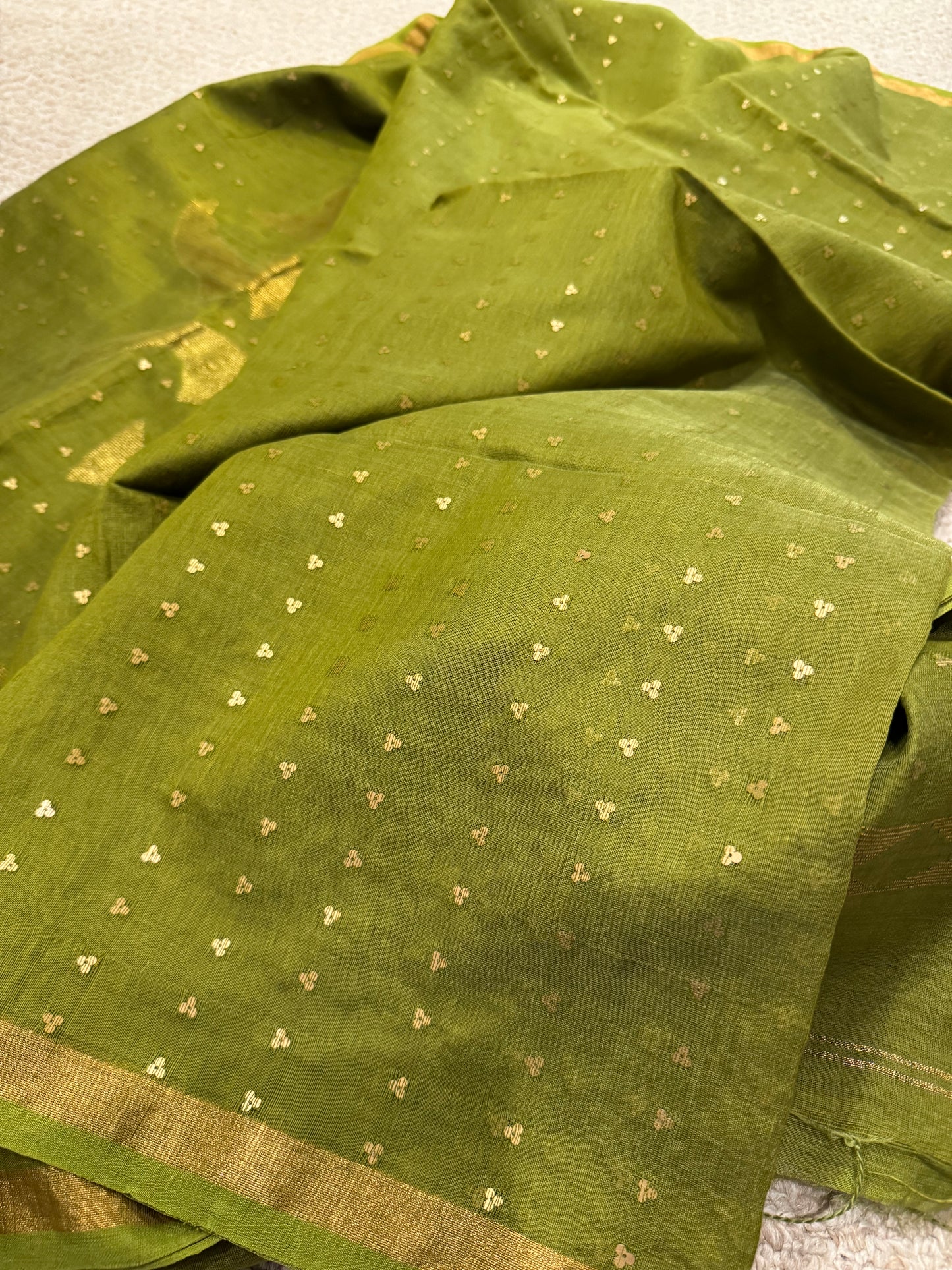 Sequinned silkcotton saree with Jamdani pallu