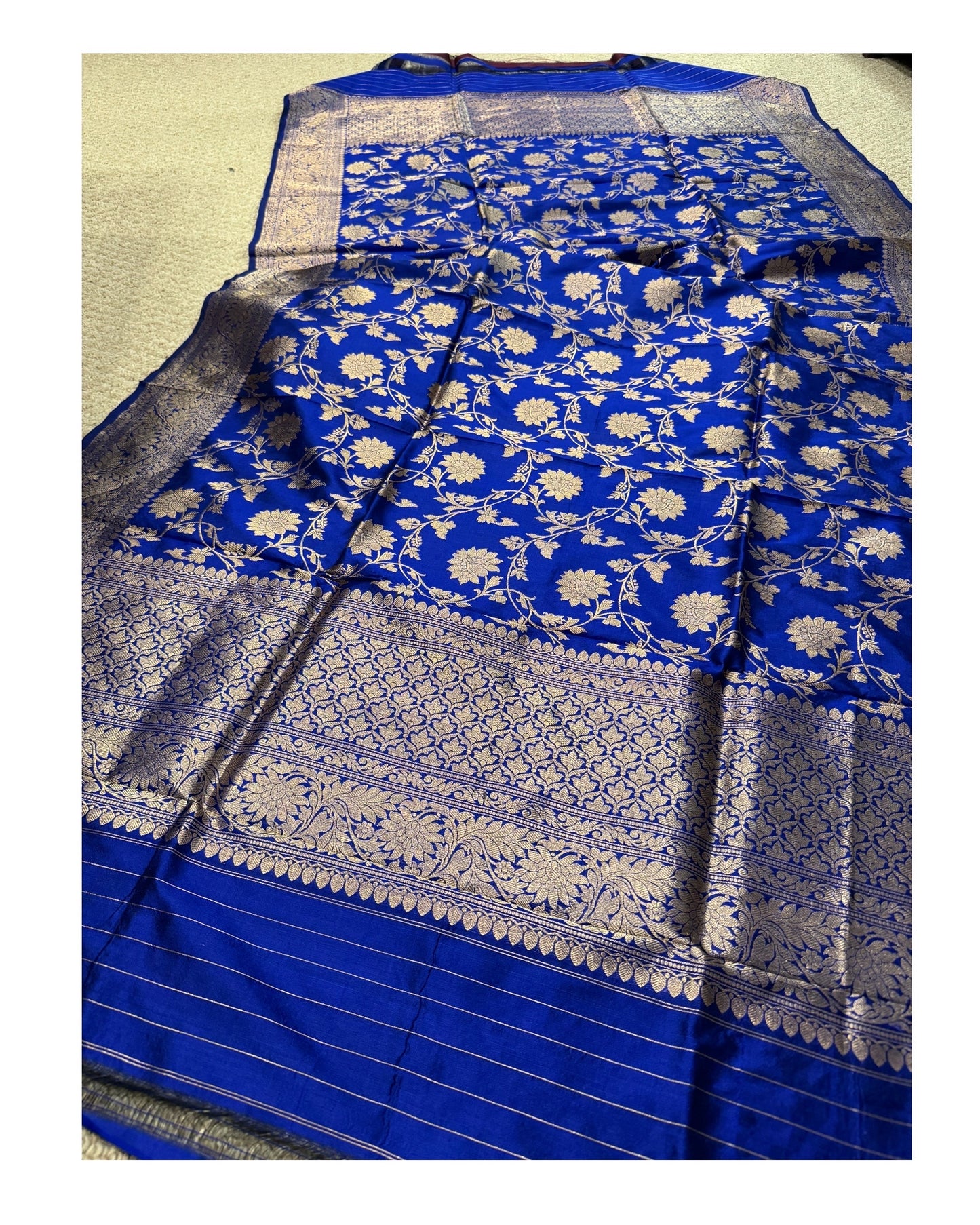 Neel - a handwoven Benarasi silk Dupatta