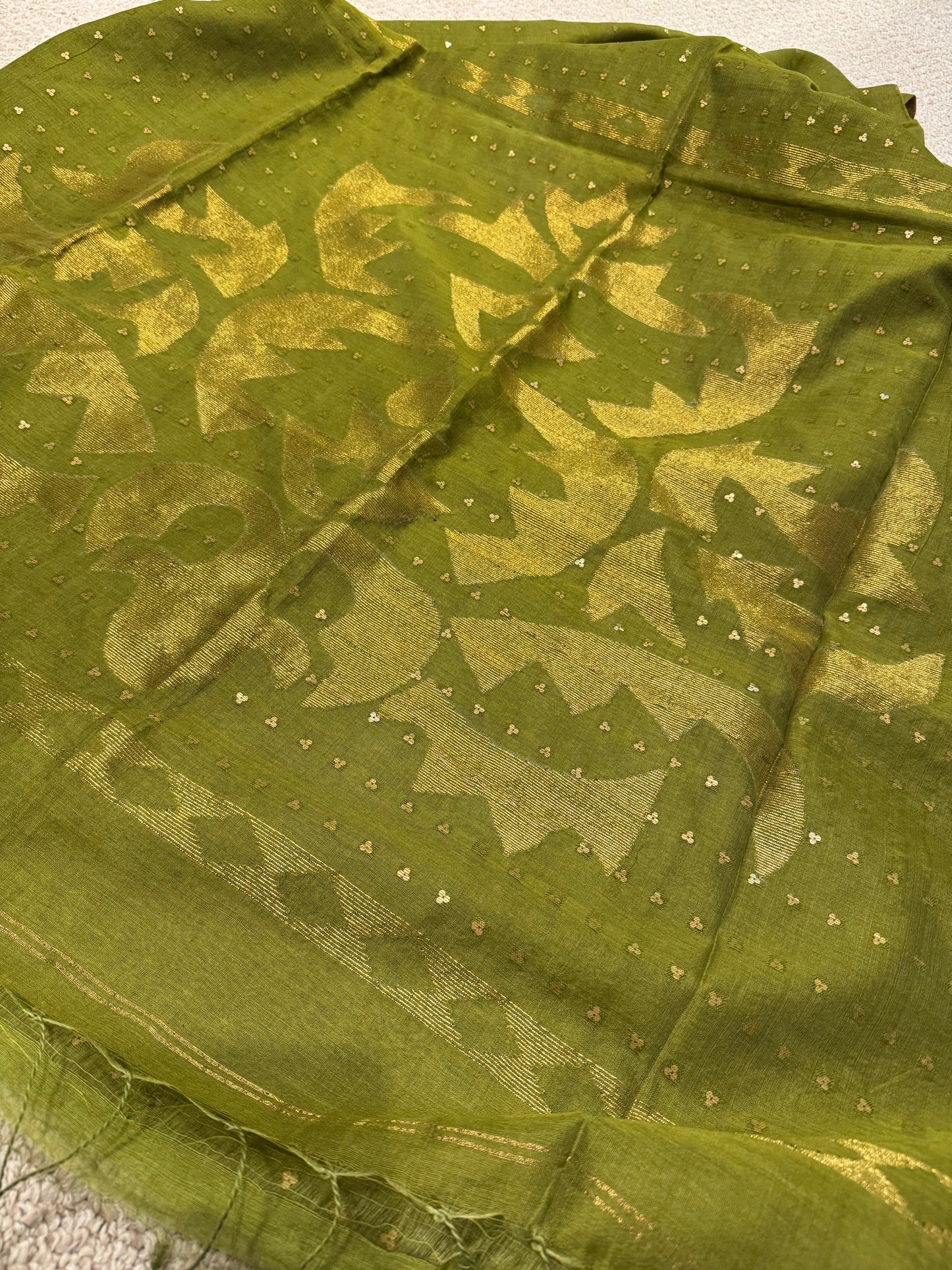 Sequinned silkcotton saree with Jamdani pallu