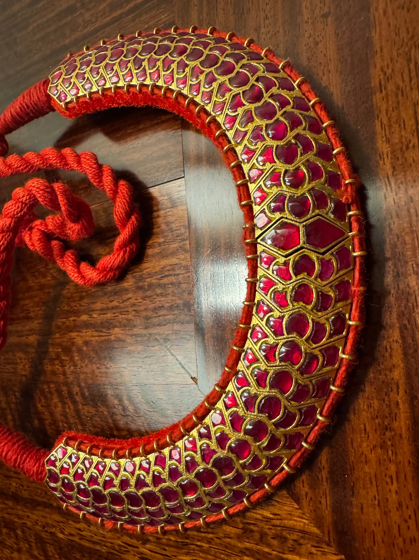 Kundan Neckchoker in 925 Silver Tradition, Rewired in Red