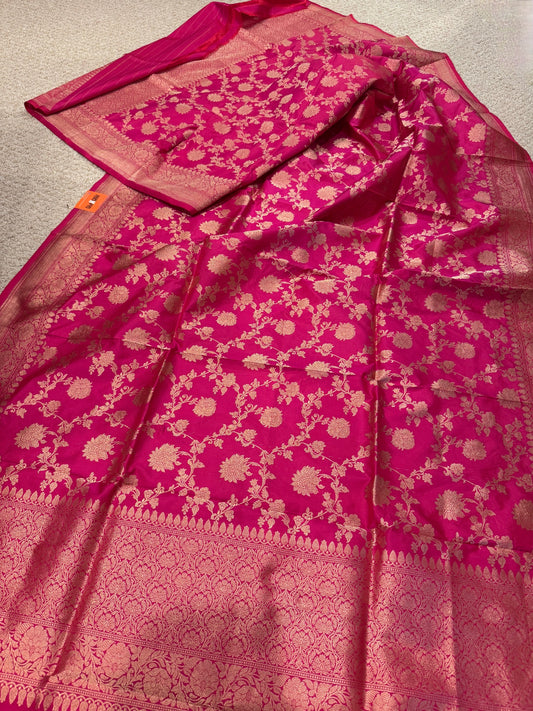 GUL - a handwoven BANARASI silk dupatta