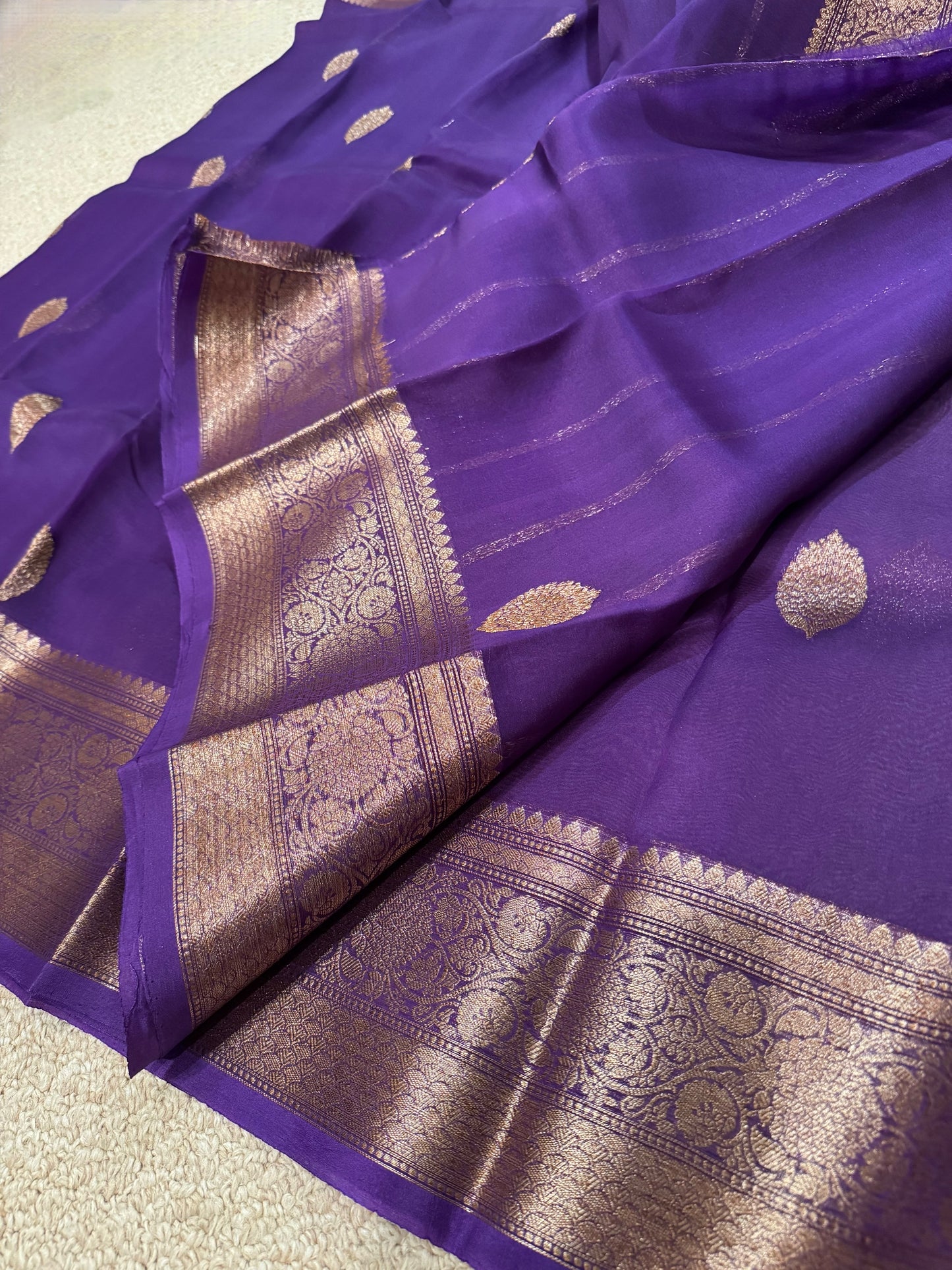 Noor - a handwoven silk organza BANARASI saree