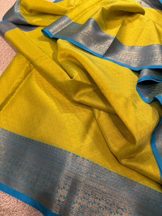 Hello Yellow - Saree